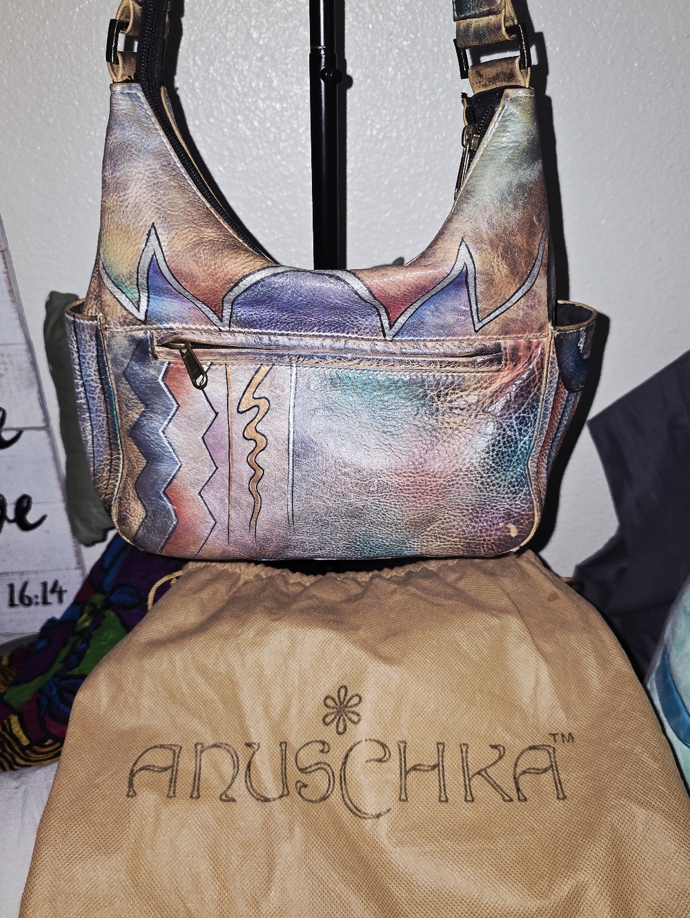 Anuschka Hand-Painted Multicolor Leather Shoulder Bag EUC - Picture 3 of 12
